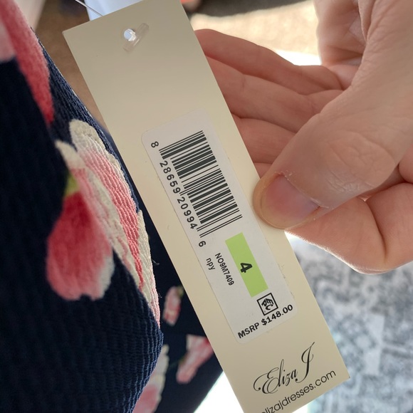 Eliza J dress. NWT. Size 4. - Picture 5 of 5